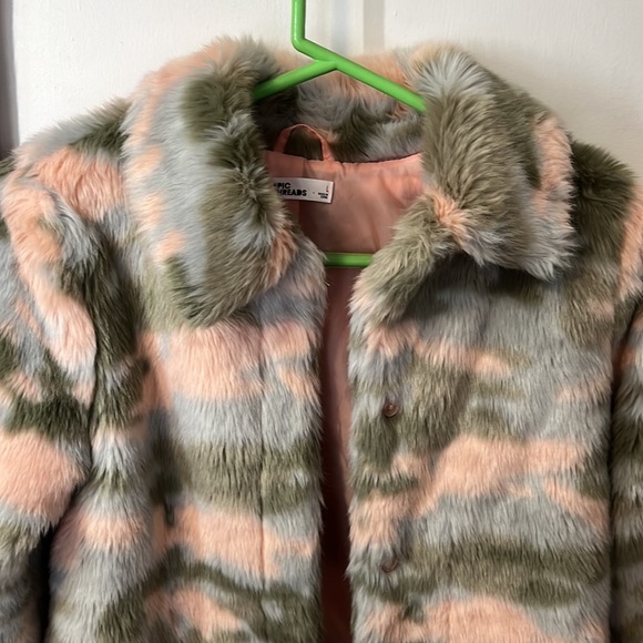 Children Fur Coat - Picture 4 of 5